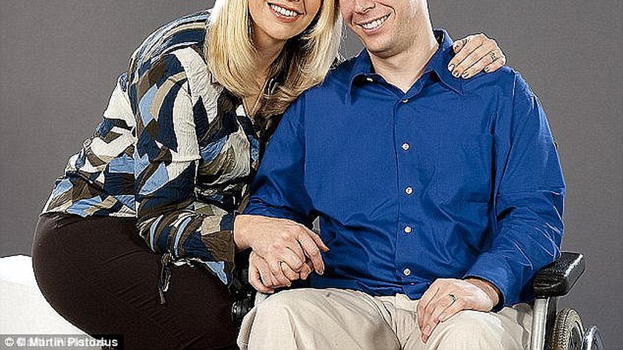 Derita Penyakit Misterius, Martin Pernah Disiksa Seksual