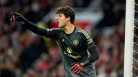 Balas Pujian Fans, Senne Lammens: Saya Bukan Schmeichel yang Menyamar!