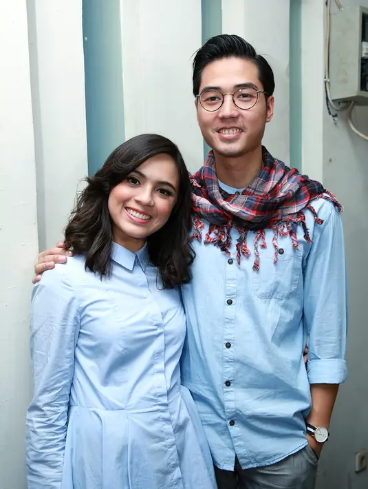 Pasangan yang sebelumnya menjalani masa pacaran ini tidak membuat artis yang dikenal sebagai Jeng Kelin dan suaminya ini mengetahui kebiasaan masing-masing . (Deki Prayoga/Bintang.com)