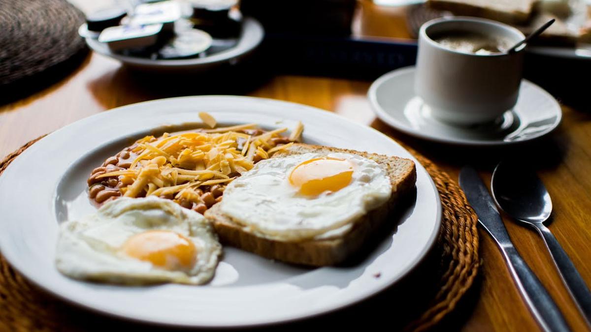 5 Manfaat Sarapan untuk Kesehatan yang Wajib Kamu Ketahui