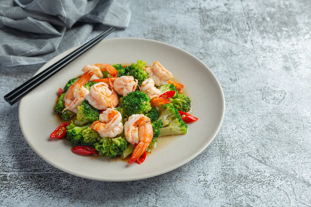 tumis  brokoli udang