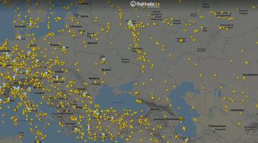 Penampakan penerbangan menghindari wilayah Ukraina khawatir dengan invasi Rusia. (Dok Flight Radar)
