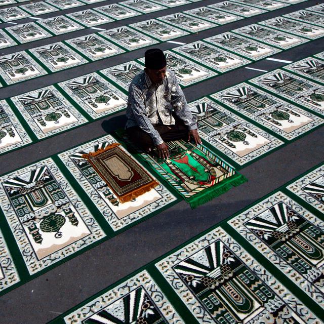 Apakah Shalat Sunnah Rawatib Membaca Doa Iftitah - Siti