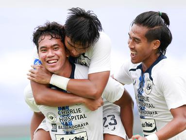 PSIS Semarang menutup laga terakhirnya di BRI Liga 1 2021/2022 dengan kemenangan usai mengalahkan Persela Lamongan di Stadion Kapten I Wayan Dipta, Selasa (29/03/2022) sore WIB. (Bola.com/M Iqbal Ichsan)