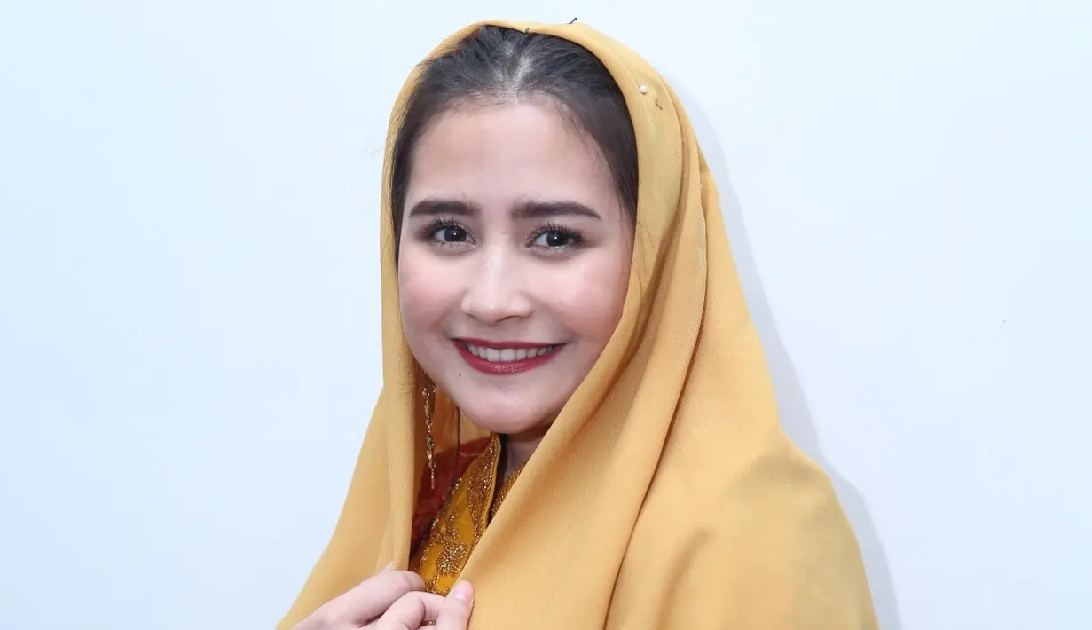 Prilly Latuconsina