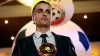 Dimitar Berbatov Impikan Latih Manchester United