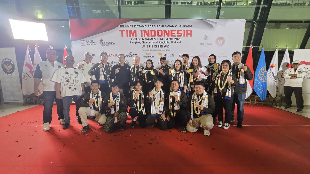 Kepulangan tim catur SEA Games 2025. Medina Aulia jadi sorotan karena berjuang di Thailand saat sedang hamil tujuh bulan