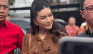 Sarwendah Siap Ambil Alih Cicilan Rumah, Kuasa Hukum Ruben Onsu Ungkap Syarat