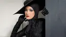 Kini Nadya Mustika sudah move on sedang bersiap hadapi babak baru kehidupannya. Kabarnya saat ini dirinya sudah memiliki kekasih baru dan siap menuju tahap yang lebih serius.
(Liputan6.com/IG/@nadyamustikarahayu)