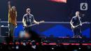 Saosin langsung menghajar para penggemarnya dengan deretan hits mereka, seperti Sleepers, Lost Symphonies, Bury Your Head, Translating the Name, hingga Collapse. (Liputan6.com/Herman Zakharia)