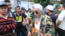 Meski sidang Ahok baru dimulai pukul 9.00 WIB, masa dari berbagai orrganisasi masyarakat itu terlihat sejak pagi memadati sekitar pengadilan. (Adrian Putra/Bintang.com)
