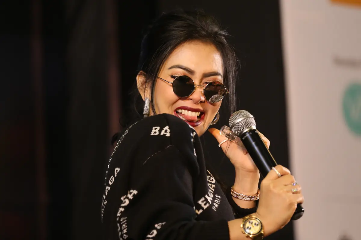 [Bintang] Syahrini