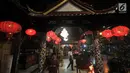 Suasana Klenteng Boen Tek Bio, Pasar Lama, Tangerang, Kamis (31/1). Klenteng yang dibangun tahun 1684 ini merupakan rumah ibadah yang ramai dikunjungi oleh umat Tionghoa, terlebih menjelang Tahun Baru Imlek. (Merdeka.com/Iqbal S. Nugroho)