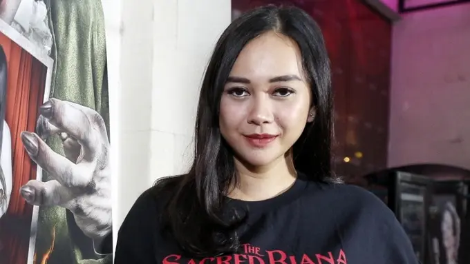 [Bintang] Aura Kasih