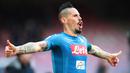 Marek Hamsik. Gelandang Slovakia yang kini menjalani musim pertama bersama Trabzonspor total telah tampil dalam 409 laga di Serie A Liga Italia dengan torehan 100 gol dan 82 assist. Dua klub yang pernah dibelanya di Serie A adalah Brescia dan Napoli sejak 2004 hingga 2019. (AFP/Carlo Hermann)