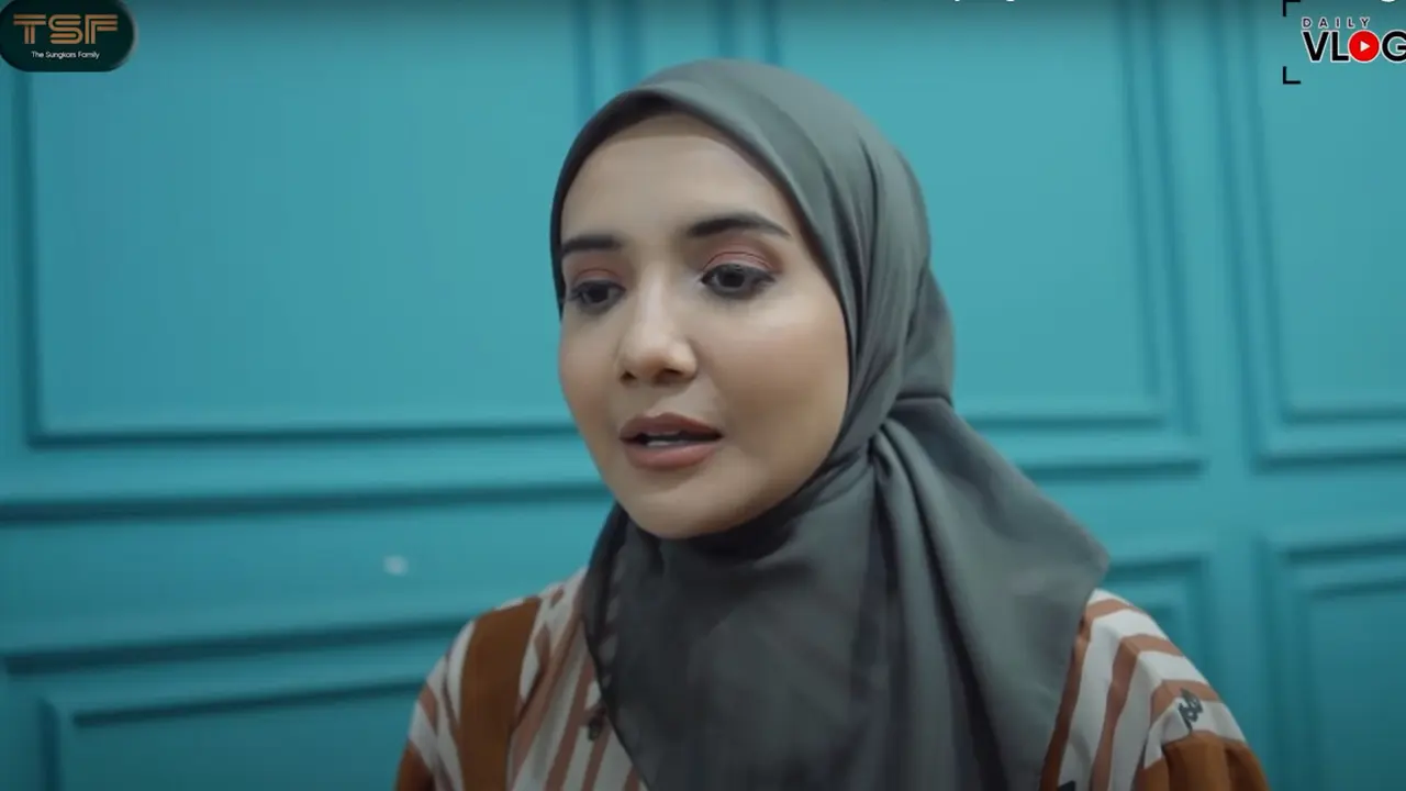 Zaskia Sungkar Istri Irwansyah