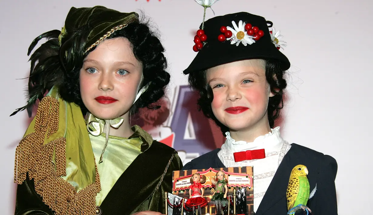 Kalau foto ini diambil pada 29 Oktober 2005 saat mereka hadir di sebuah penggalangan dana bertemakan Halloween. (FRAZER HARRISON / GETTY IMAGES NORTH AMERICA / AFP)