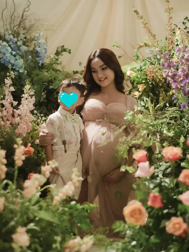 Kehamilan Kedua Tengku Dewi Putri