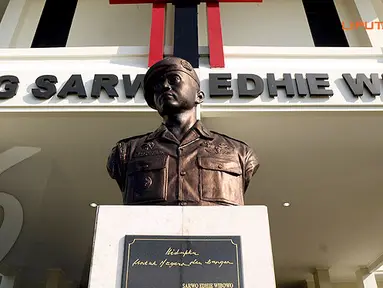 Idjon Djanbi, Komandan Pertama Korps Baret Merah