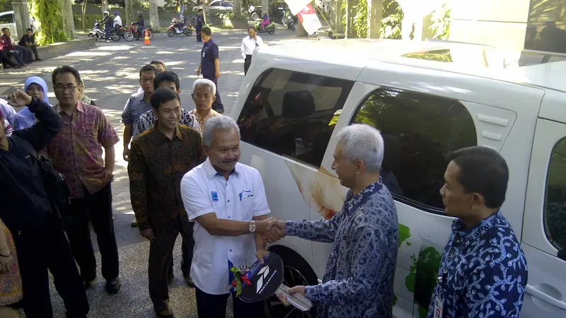 Pertamina Bagi-bagi Mobil Listrik ke Sejumlah Universitas 