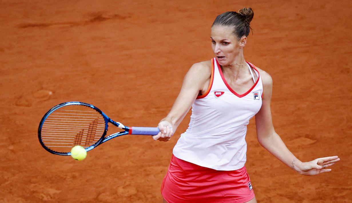 2. Karolina Pliskova (Republik Ceko) - Mantan petenis putri nomer satu dunia asal Ceko ini kini menempati posisi keenam. Ia mengumpulkan 5205. (Photo by Thomas SAMSON / AFP)