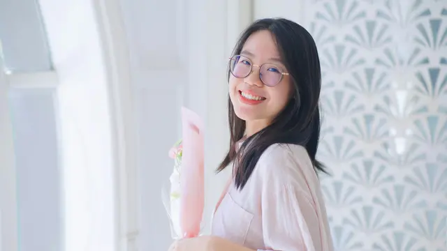 . Jadilah Seseorang yang Positif dan Menyenangkan