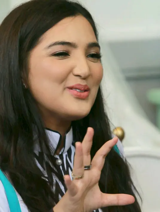 Usia Anang Hermansyah yang kini sudah 47 tahun dan Ashanty 32 tahun menjadi alasan ibu muda ini untuk melakukan vasektomi. Selain itu Ashanty mengaku tidak ingin dibelek lagi untuk proses lahiran. (Galih W.Satria/Bintang.com)