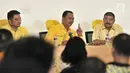 Rizal Mallarangeng (tengah) memberi sambutan saat pengangkatan dirinya sebagai Plt Ketua DPD Golkar DKI Jakarta di Kantor DPD Golkar DKI, Kamis (6/9). Rizal Mallarangeng menggantikan Agus Gumiwang Kartasasmita. (Merdeka.com/Iqbal Nugroho)