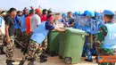 Citizen6, Lebanon: Prajurit TNI yang tergabung dalam Satgas POM TNI melaksanakan latihan CRC di lapangan sepak bola Sector East Head Quarter, Base Miguel De Cervantes, Lebanon Selatan, Rabu (20/6). (Pengirim: Badarudin Bakri).