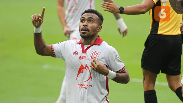 Yance Sayuri - Persija Vs Malut United di BRI Super League 2025/2026