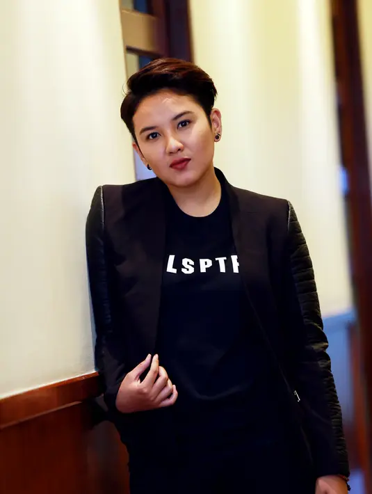 'Ini cara baru dan sangat unik menikmati video musik. Dengan memadukan teknologi video 360 sekaligus 3D, kami membuat sesuatu yang fresh untuk pertama kalinya di dunia, khususnya Indonesia,' tegas melisa. (Wimbarsana Kewas/Bintang.com)