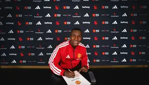 Manchester United Umumkan Kedatangan Wonderkid Kolombia