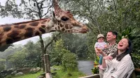 Gracia Indri ajak anak ke Taman Safari (Instagram/graciaz14)