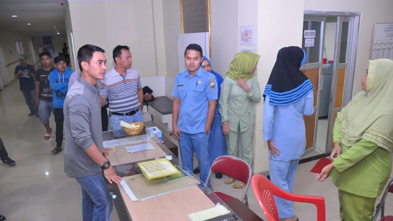Zumi Zola sidak rumah sakit