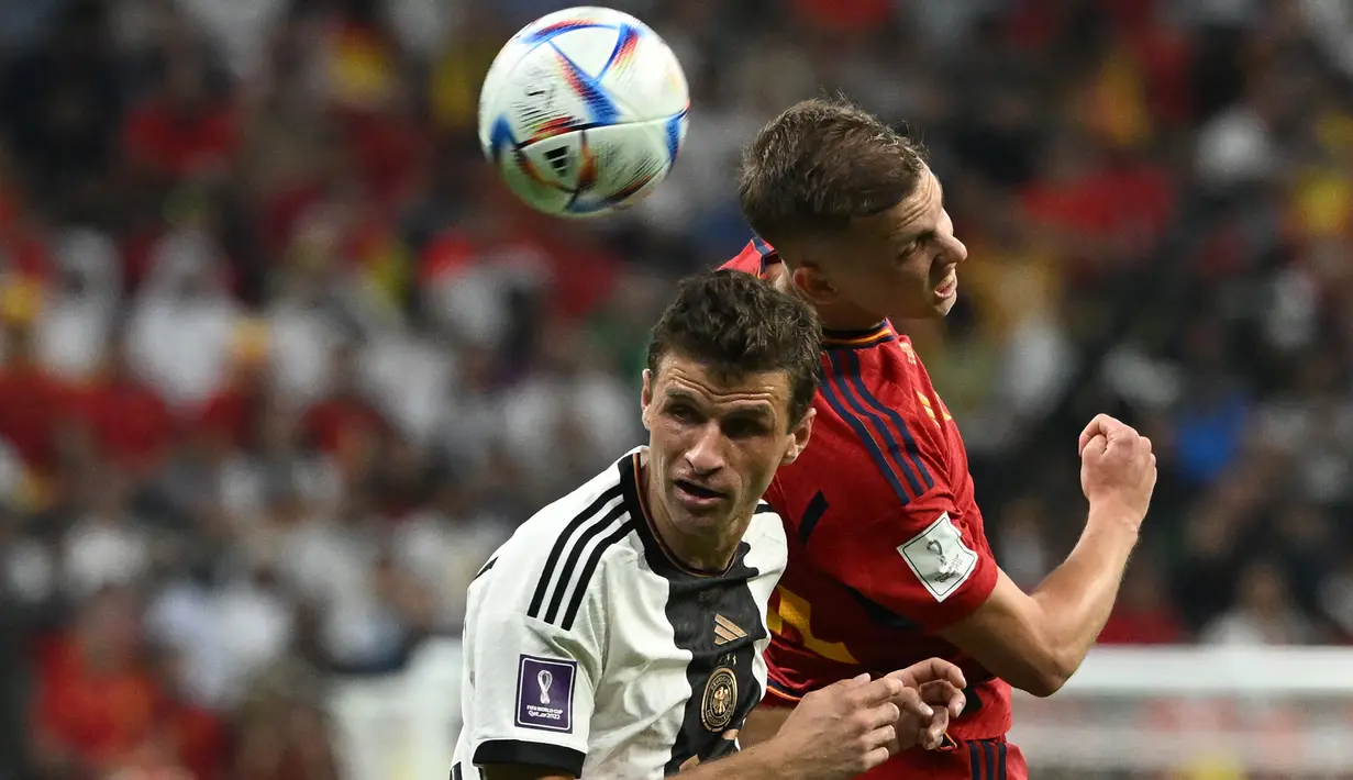 Thomas Muller. Dalam dua edisi pertama Piala Dunia yang diikutinya, 2010 dan 2014, striker Jerman ini mampu mencetak 10 gol dan sempat menjadi pemain aktif tertajam di Piala Dunia hingga menjelang dimulainya Piala Dunia 2022 Qatar. (AFP/Ina Fassbender)