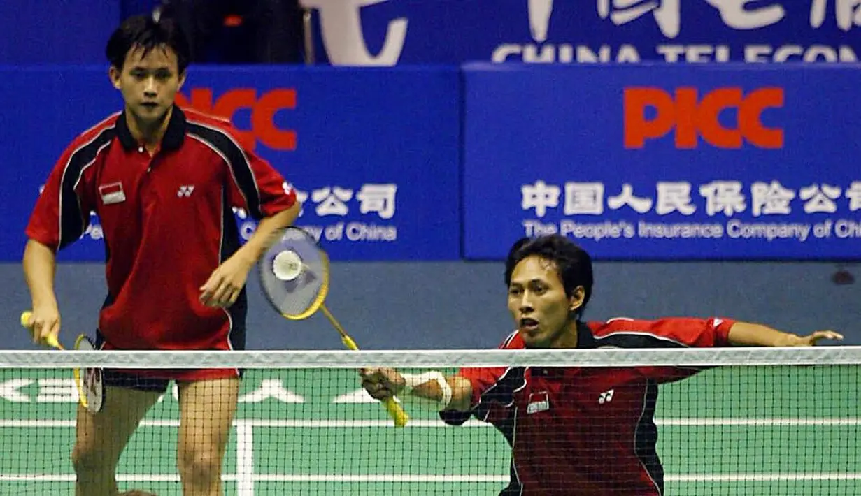 Sementara di sektor ganda, ada Candra Wijaya, sigit Budiarto, Halim Haryanto, Tri Kusharyanto, dan Bambang Suprianto. (AFP/Peter Parks)