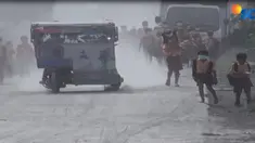 Dampak erupsi tersebut membuat hampir separuh siswa tidak bersekolah, karena orang tua siswa khawatir akan kembali terjadi erupsi susulan.