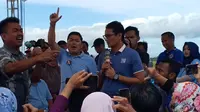 Mantan Komisioner KPU Jawa Tengah bernama Subkhan mengaku sebagai petani bawang di Brebes saat bertemu calon wakil presiden Sandiaga Uno. (Liputan6.com/Fajar Eko)