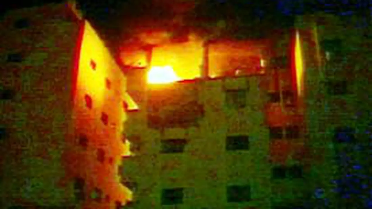 300606aterkini-lngaza.jpg