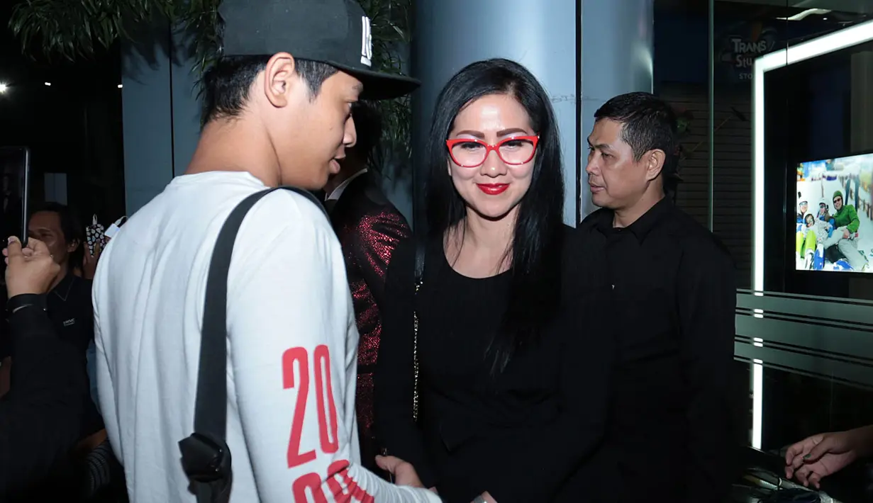 "Aku nggak nyangka kejadian itu dua tahun lalu ternyata direkam oleh seseorang," lanjut Verrell yang mengaku tidak tahu siapa orang yang merekemnya. (Deki Prayoga/Bintang.com)