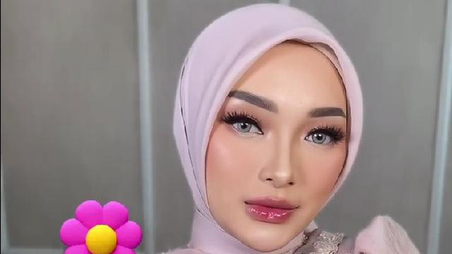 Momen Bahagia Zaskia Gotik di Tasyakuran 7 Bulan Kehamilannya, Tampil Memesona