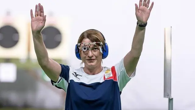 Nino Salukvadze, atlet menembak berusia 52 tahun yang mengikuti Olimpiade Tokyo 2020