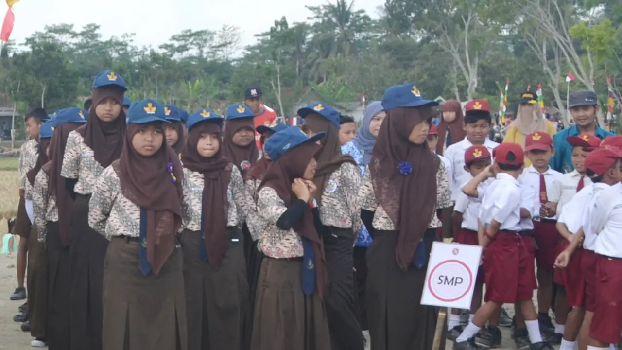 Siswa SMP Banyumas Kini Hanya Libur Sehari dalam Seminggu