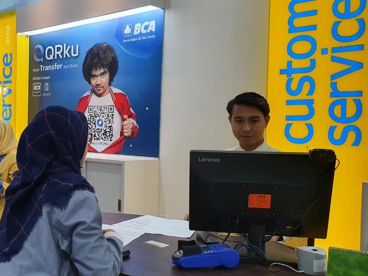 Yuk Daftar, BCA Buka Lowongan Kerja Besar-besaran - Bisnis ...