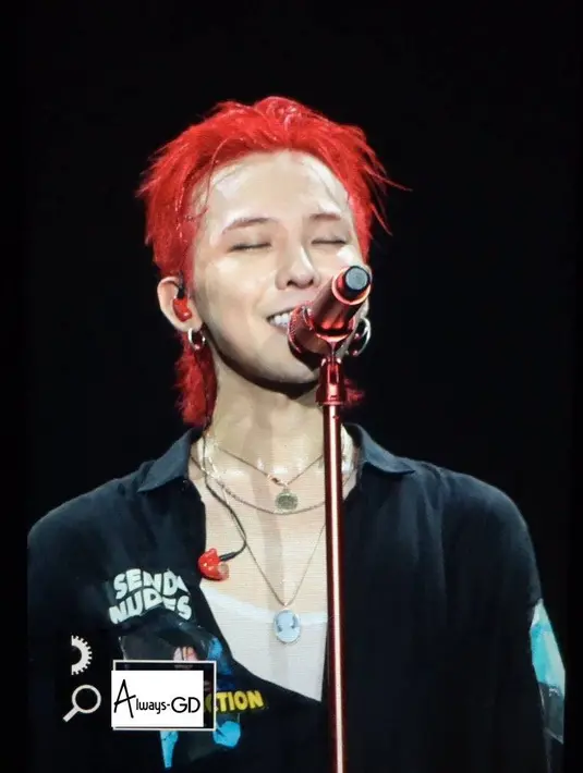 Ide membangun arena bowling ini muncul lantaran pria berwajah tampan itu ingin membuka usaha rekreasi di Pulau Jeju untuk tur keluarga. (Foto: Koreaboo.com)