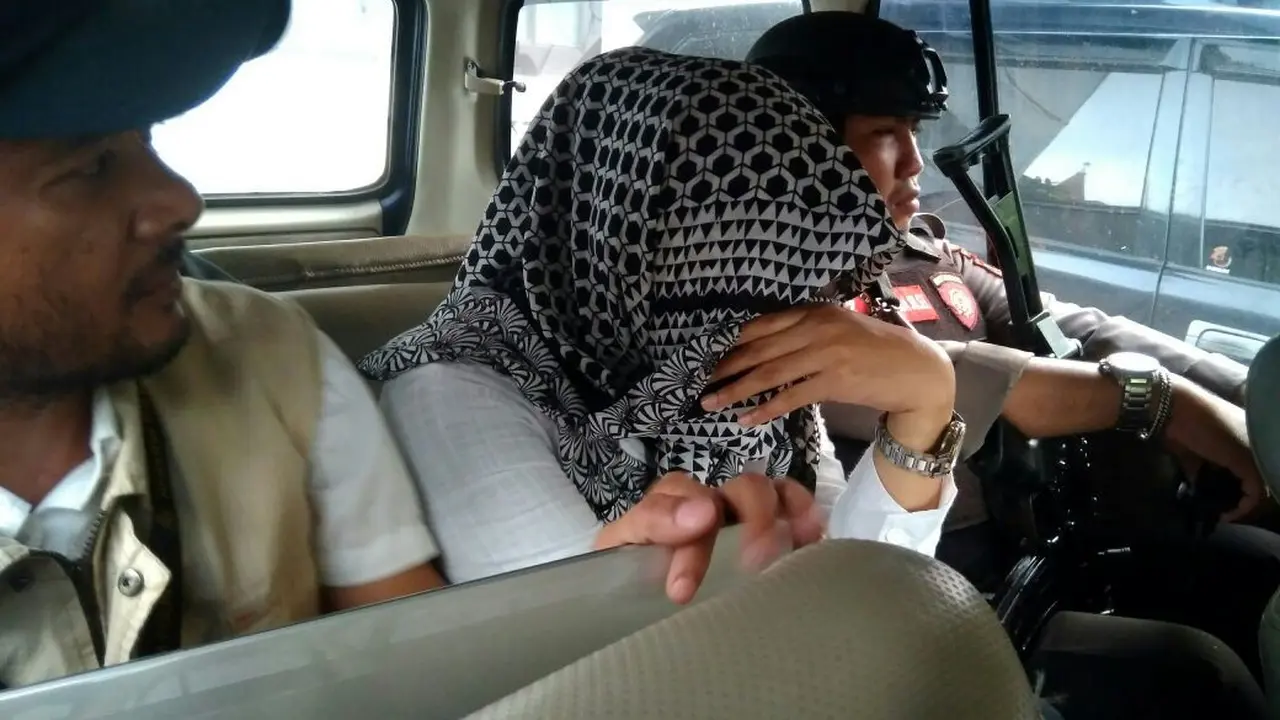 Polisi Angkut Rp 1 Miliar dari Balai Kota Makassar, Buat Apa?