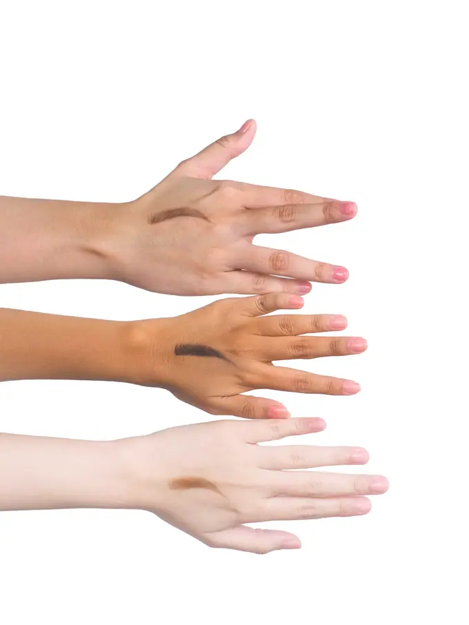 NAMA Micro-Tip Brow Definer