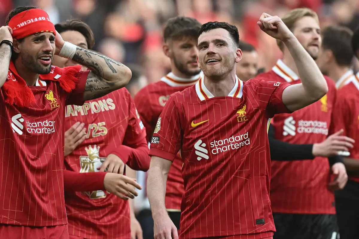 Foto: Didapuk Jadi MOTM saat Bawa Liverpool Juara, Dominik Szoboszlai Jadi Pemain Hungaria Pertama yang Memenangkan Liga Inggris