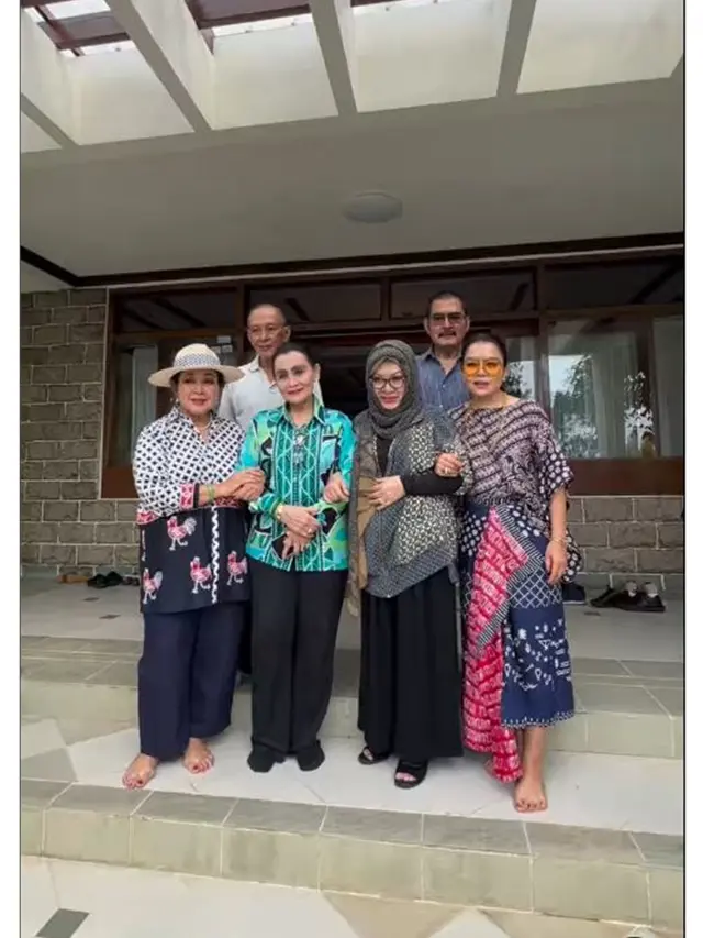 8 Potret Mayangsari di Ultah ke-73 Putra Kedua Soeharto, Kumpul Keluarga Cendana