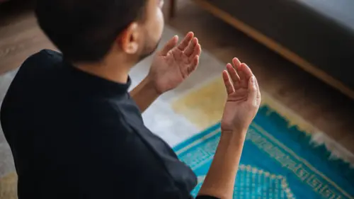 5 Doa Pembuka Pintu Rezeki dalam Bahasa Arab dan Latin, Bisa Jadi Amalan  Sehari-Hari - Hot